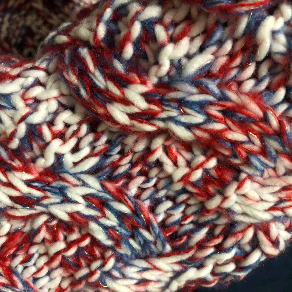 Infinity scarf chunky red white blue subtle shimmer One Size
